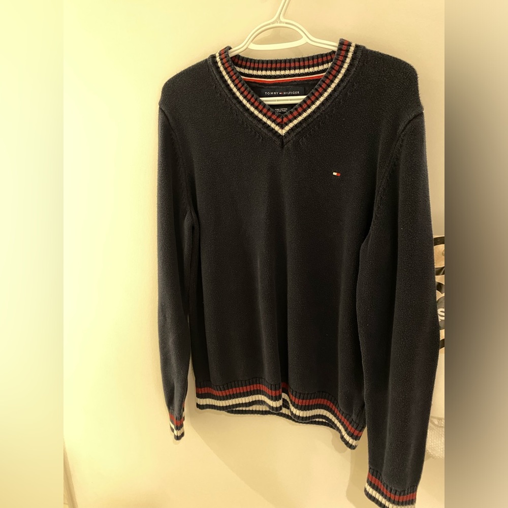 Tommy Hilfiger sweater